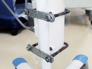 現状の金具
